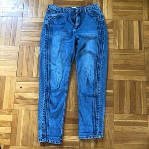 BDG Mom cut jeans size 30